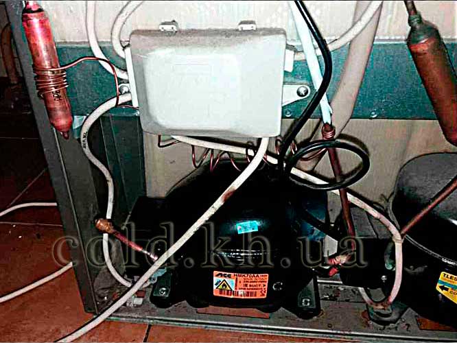 Холодильник двухкомпрессорный